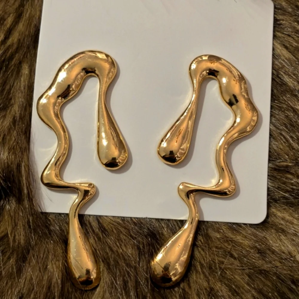Goldtone Abstract Asymmetrical Dangle Pierced Earrings